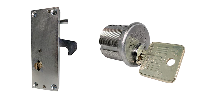 RR Fence Gates Brink Locks Repair in Barstow, California