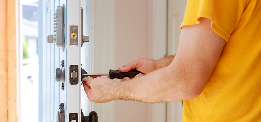 Eviction Locksmith For Key Fob Replacement Services in Barstow, CA