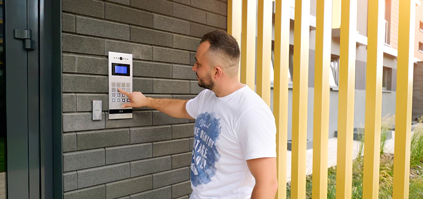 Locksmith Company For Smart Lock System Installation in Barstow, California